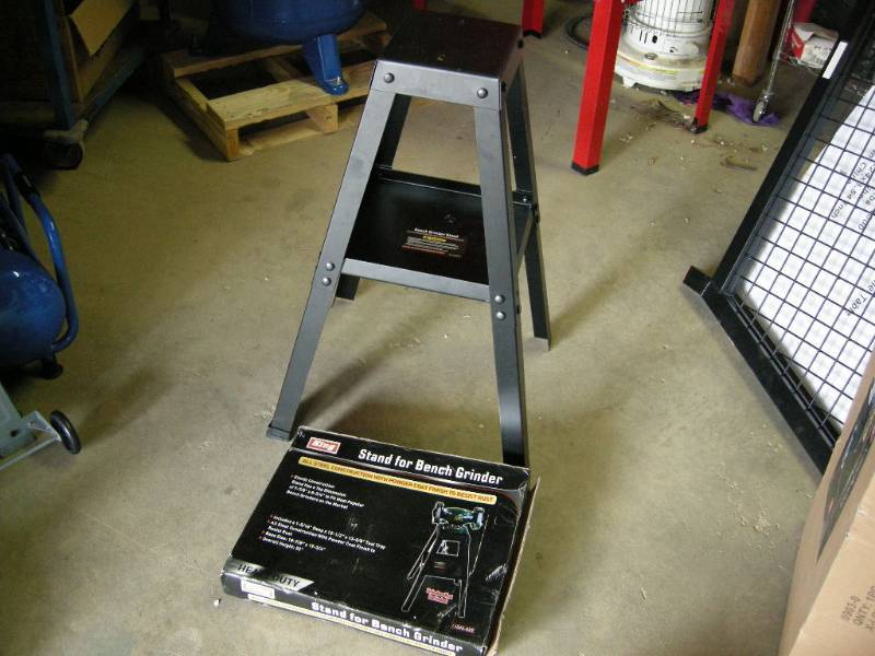 King Bench Grinder Stand