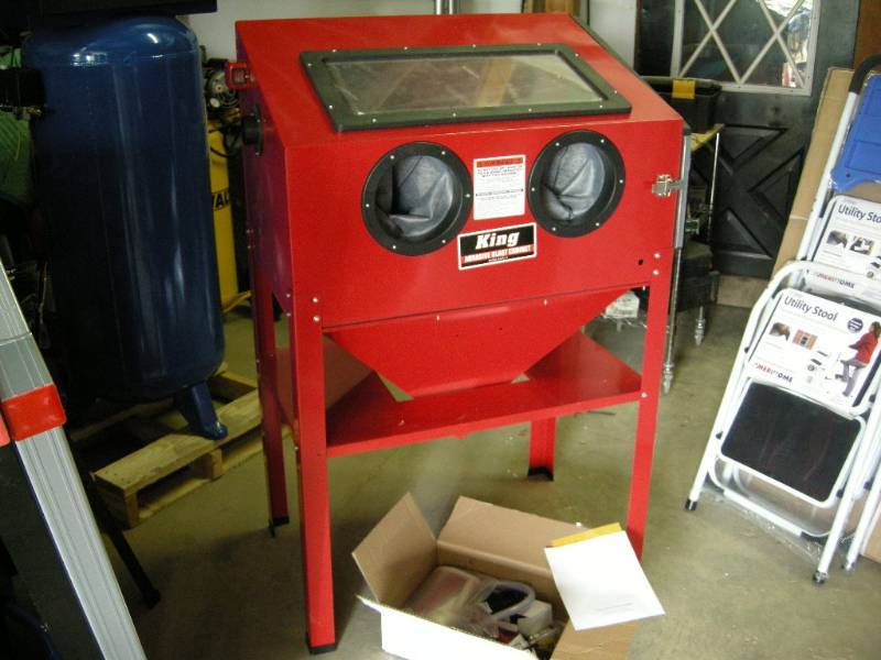 King Large Abrasive Blast Cabinet
