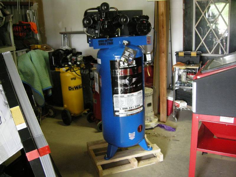 Eagle Upright Air Compressor
