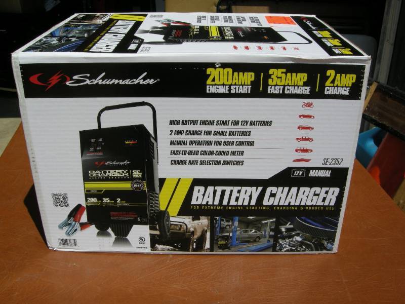 Schumacker 12V Manual Battery Charger