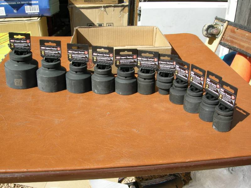 King 34 & 1 Impact Sockets - Metric