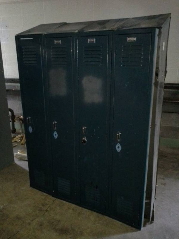 Lockers(4)