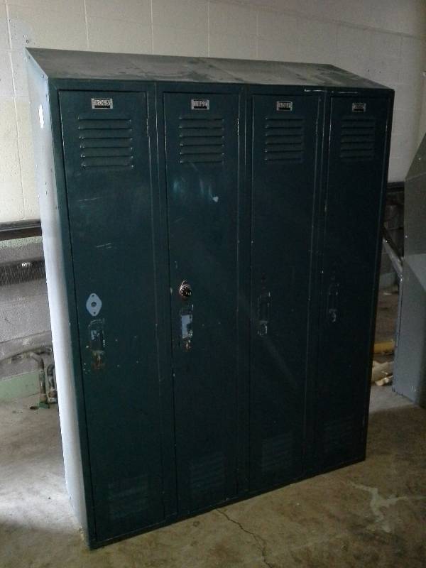 Lockers(4)