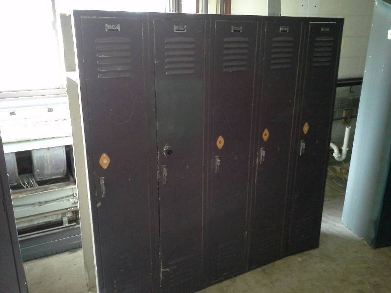 Lockers(5)