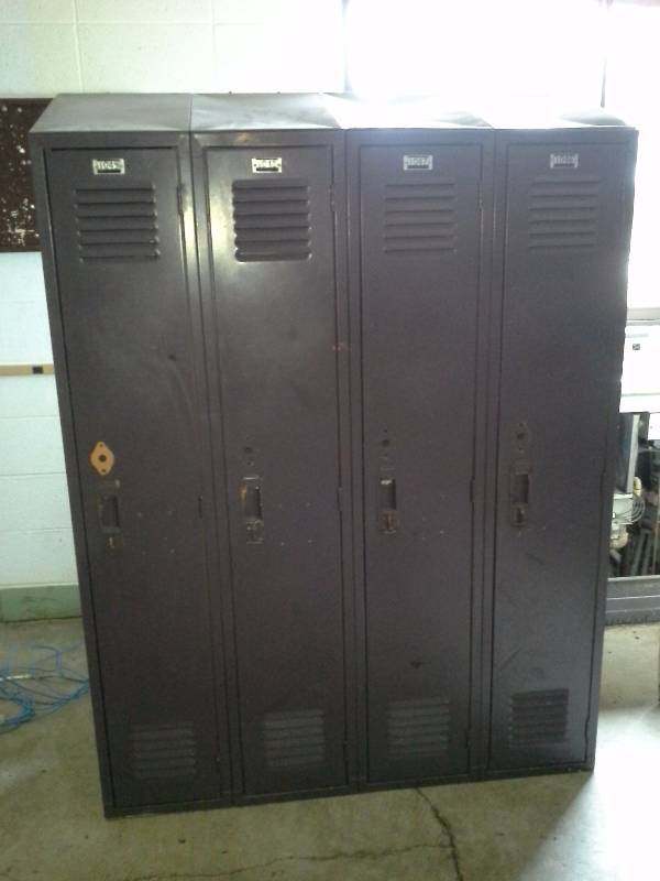 Lockers(4)