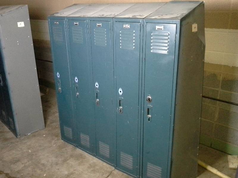 Lockers(5)