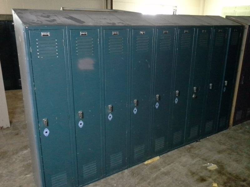 Lockers(9)