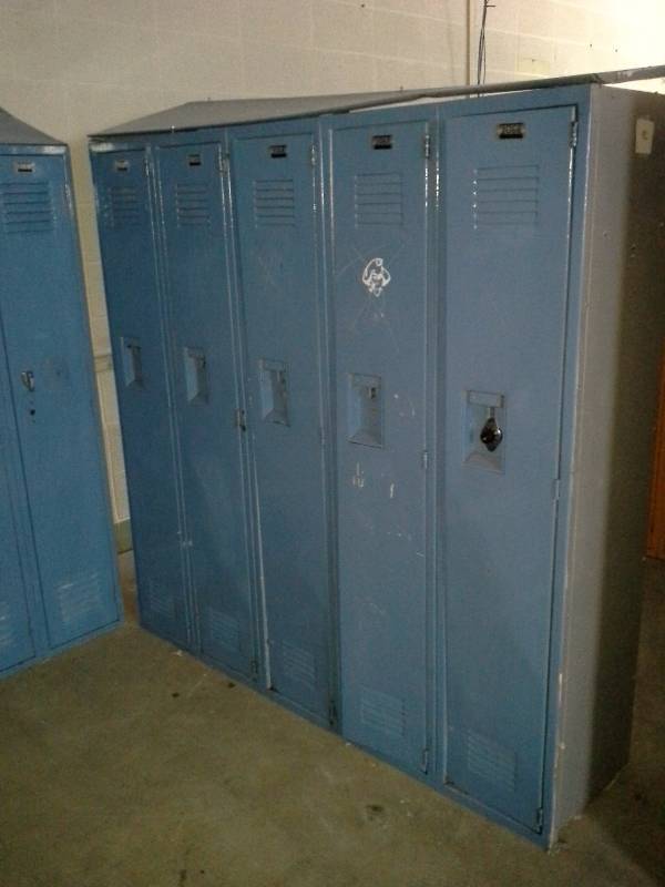 Lockers(5)