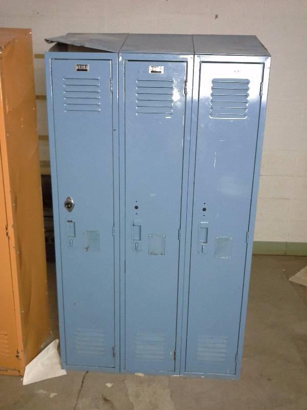 Lockers(3)
