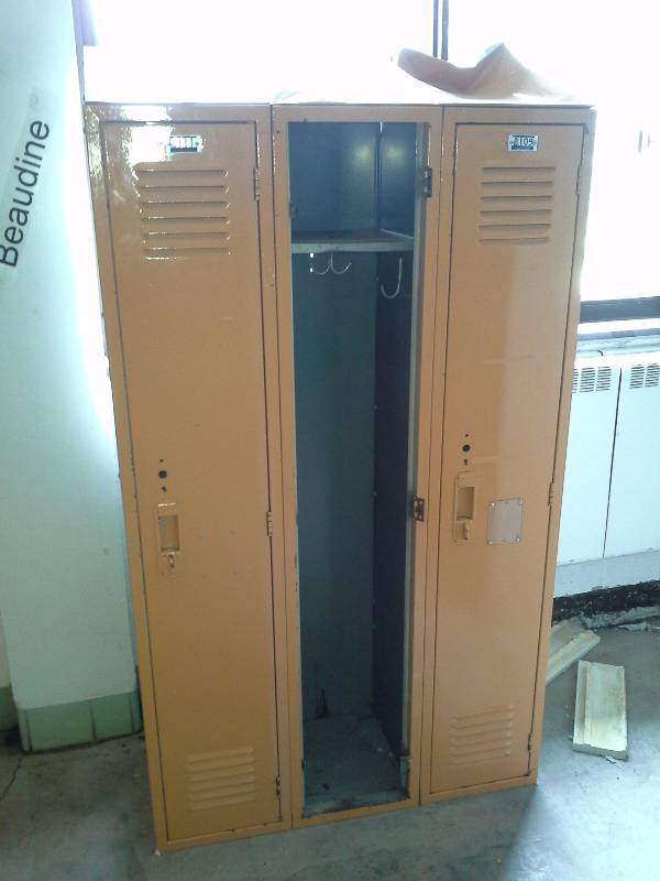 Lockers(3)