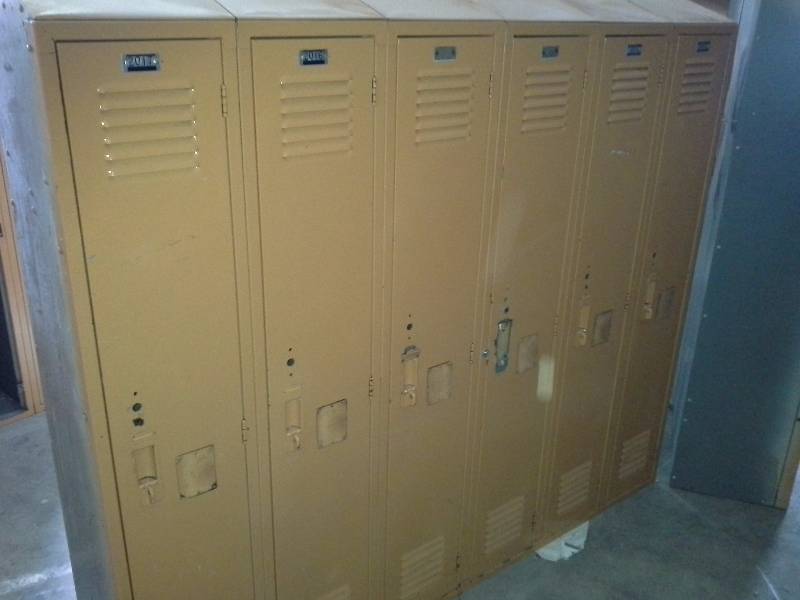 Lockers(6)