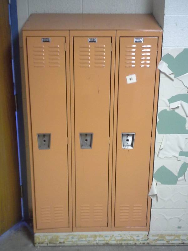 Lockers(3)