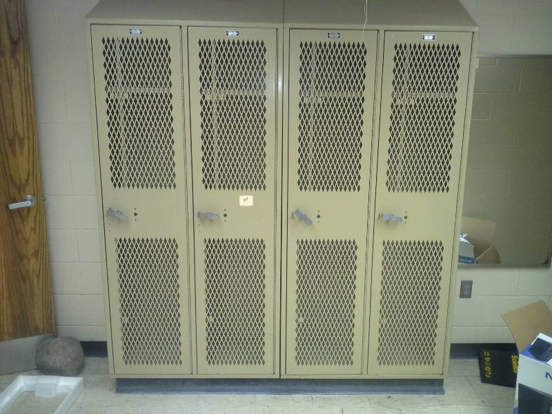 Lockers(4)