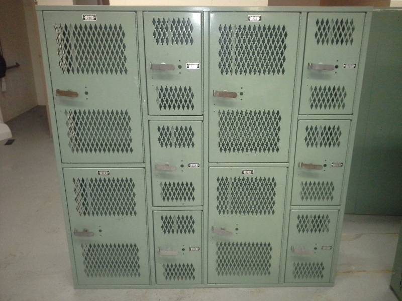 Gym Locker(4 Vertical Sets, 8 Total)