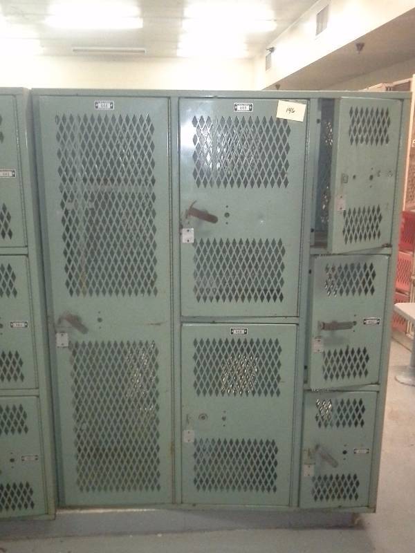 Gym Locker(3 Vertical Sets, 6 Total)