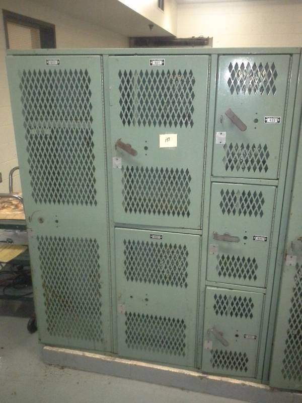 Gym Locker(3 Vertical Sets, 6 Total)