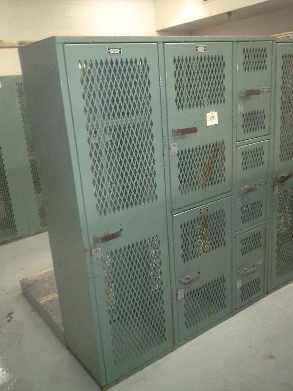 Gym Locker(3 Vertical Sets, 6 Total)