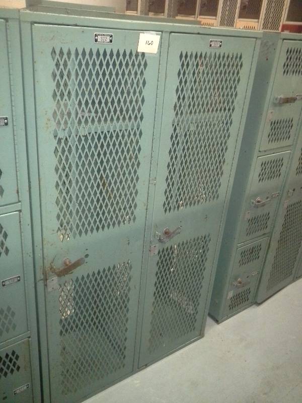 Gym Locker(2 Vertical Sets, 2 Total)