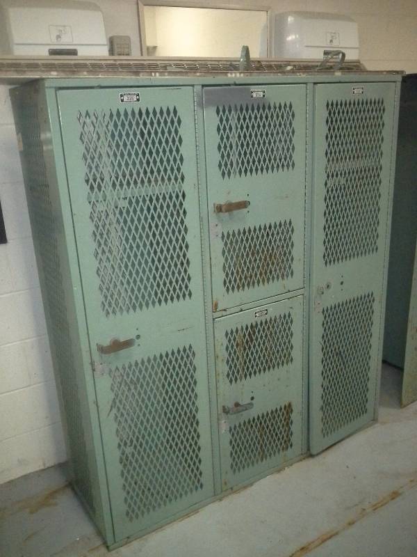 Gym Locker(3 Vertical Sets, 4 Total)