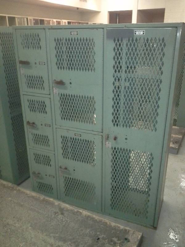 Gym Locker(3 Vertical Sets, 6 Total)