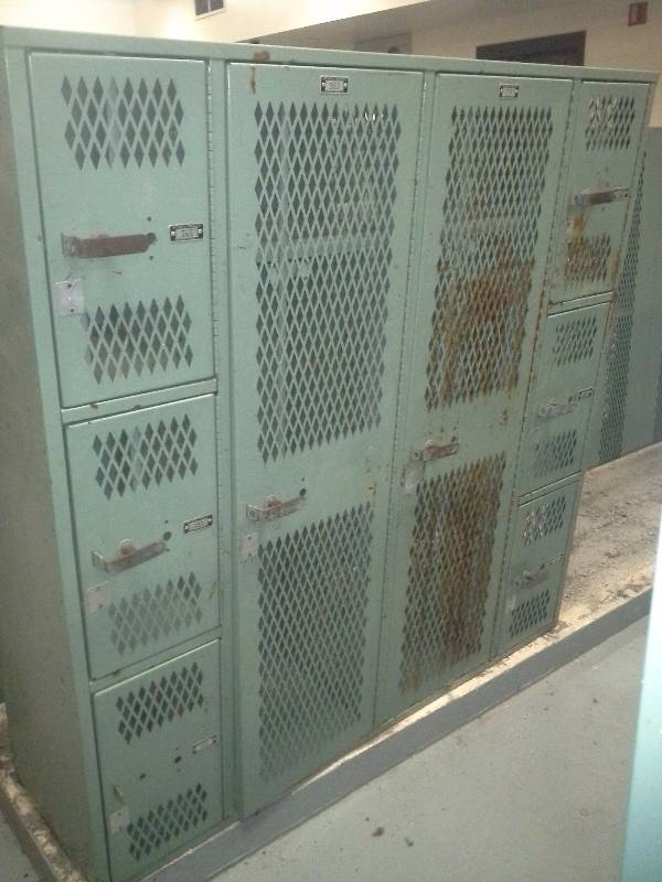 Gym Locker(4 Vertical Sets, 8 Total)