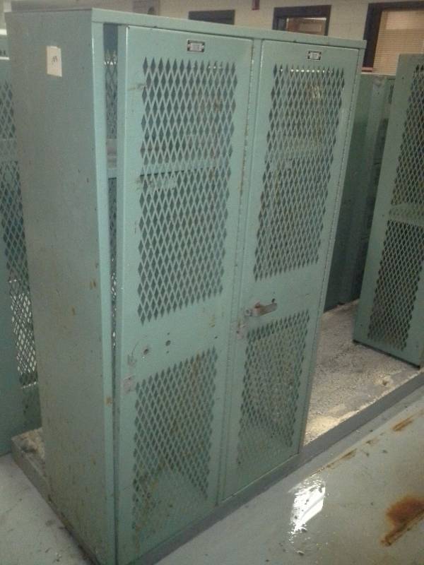 Gym Locker(2 Vertical Sets, 2 Total)