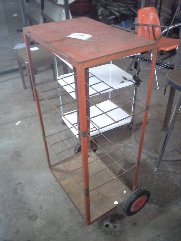 Metal Stand with 2 wheels