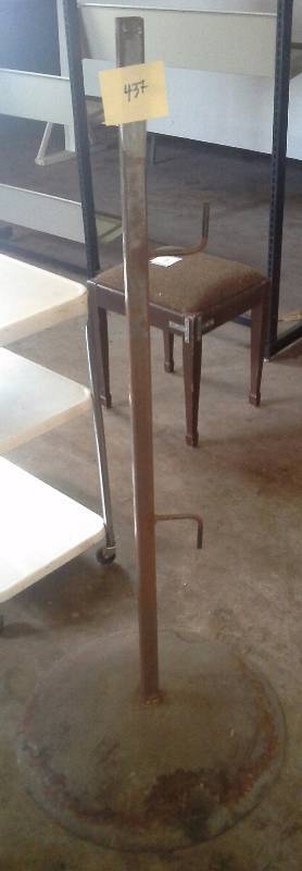 Metal Cord Stand