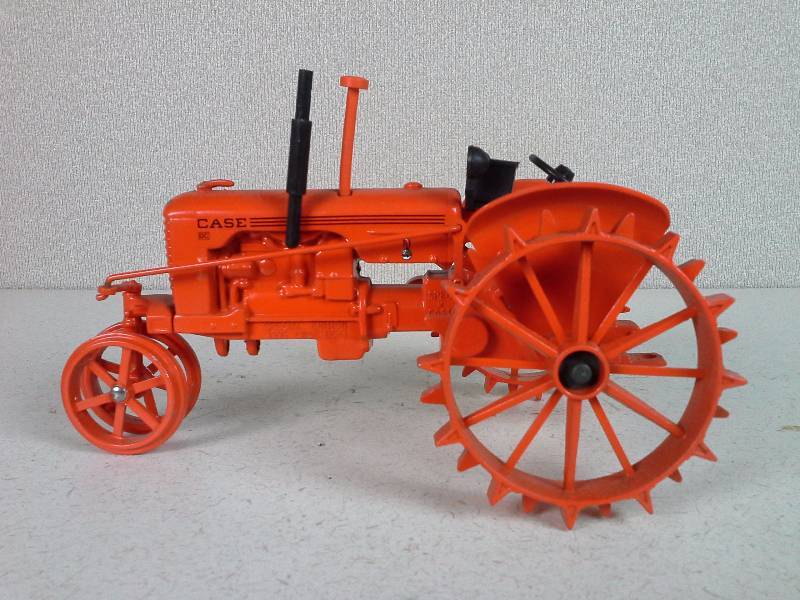 Case Replica Tractor