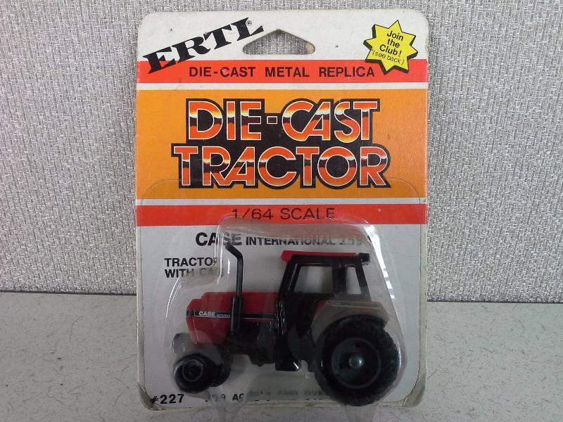International 2594 Replica Tractor