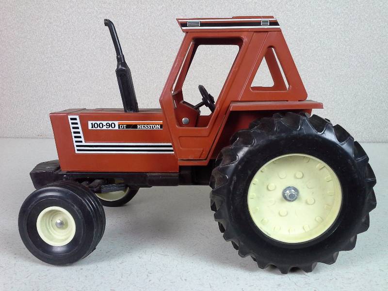 Hesston 100-90 DT Replica Tractor