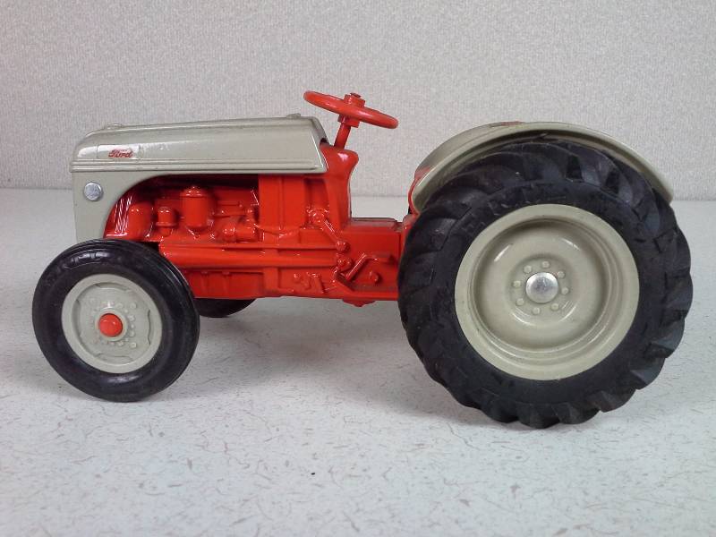 Ford 9N Replica Tractor