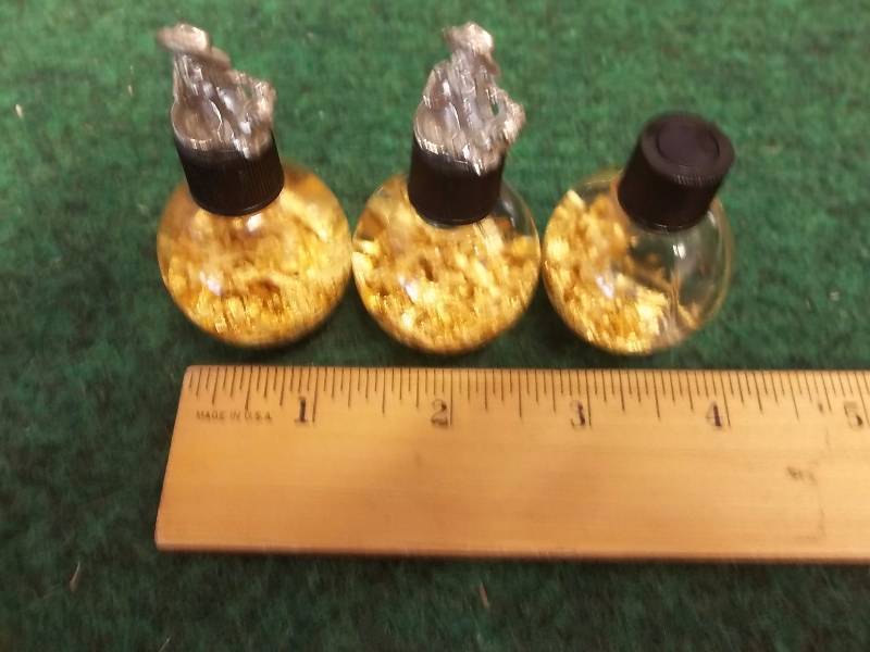 3-Little Bottles Of South Dakota Gold Flake (No Guarantee Of Quality Or Quantity)