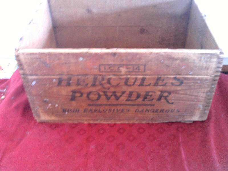 VINTAGE HURCULES POWDER ALL WOOD CRATE