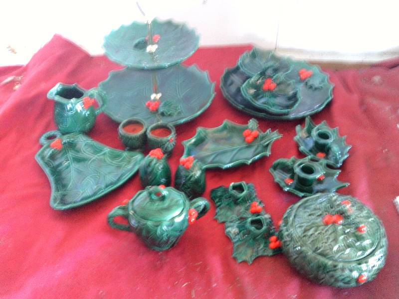 16  PIECES LEFTON CHRISTMAS GLASS