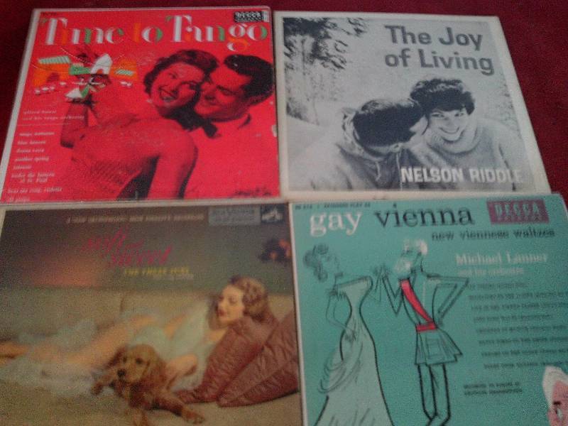 4 VINTAGE RECORDS