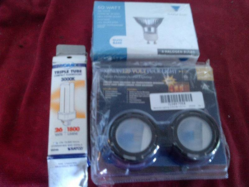 MULTI PURPOSE PUCKLIGHT  50 WATT,TRIAGLE BULB, 26 WATT FLOURECENT BULB