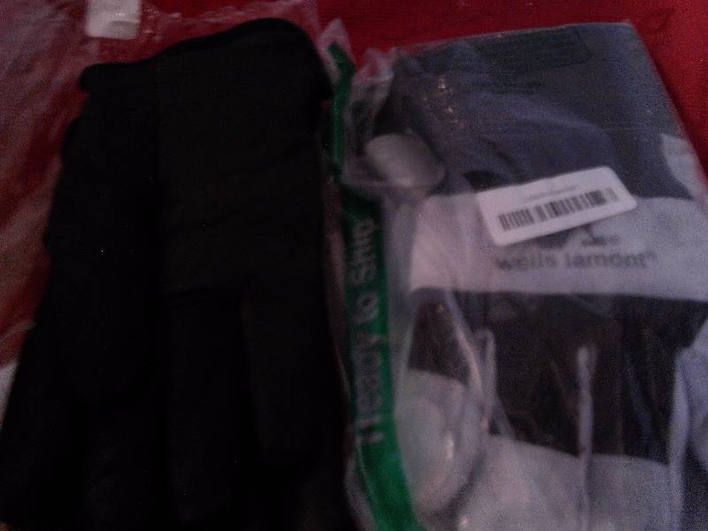 2 PAIR GLOVES