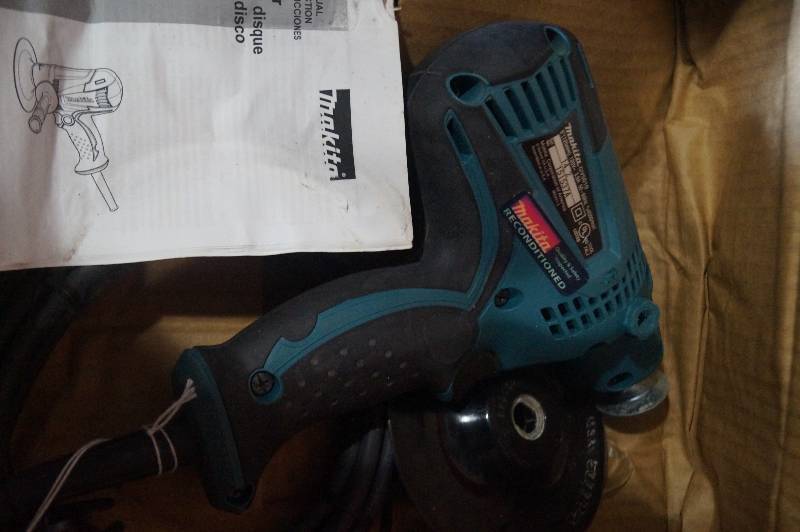 Makita Disk Sander