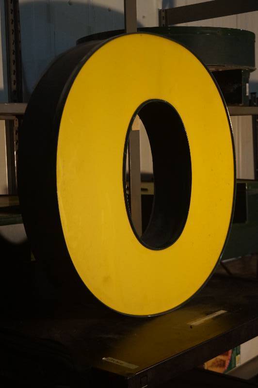 LED Lighted Letter
