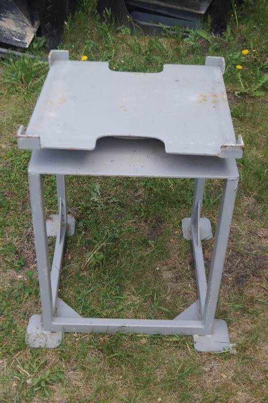 Heavy Duty Shop Stand