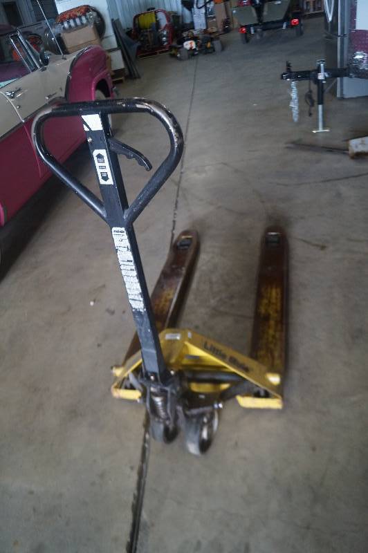 Pallet Jack
