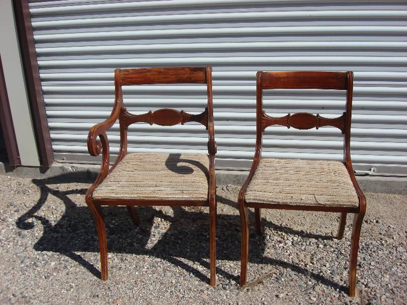 lot 7 image: chairs