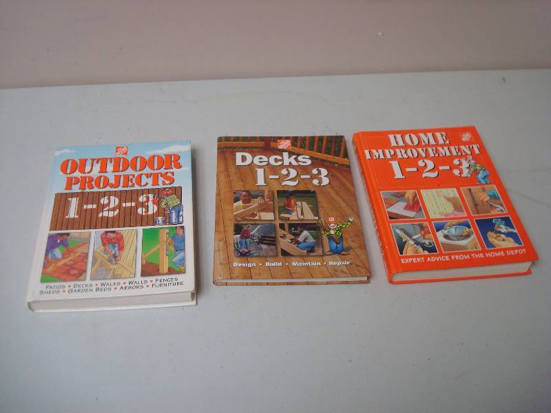 Lot Of Home Depot 123 Books...