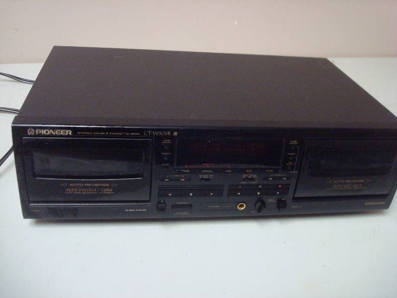 Pioneer Cassette Deck, Powers On...