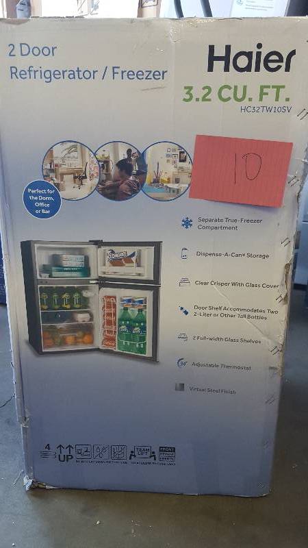 Haier HC32TW10SB Mini 3.2 Cu Ft Refrigerator Like new small Dent on back corner tested works well