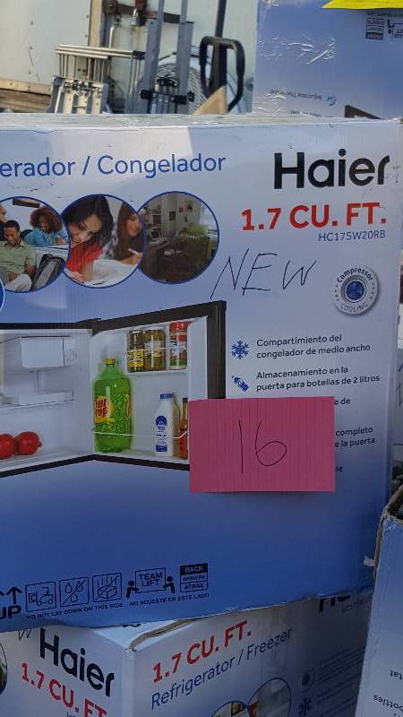 Haier 1.7 CU FT Refrigerator Freezer model HC17SW20RB