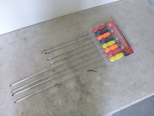 lot 33 image: PTC 8 Piece Screwdriver Set
