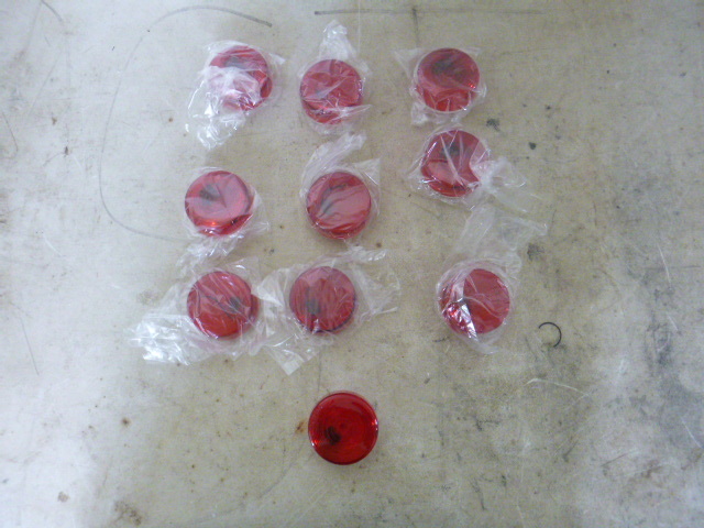 lot 38 image: 10 Red Lights