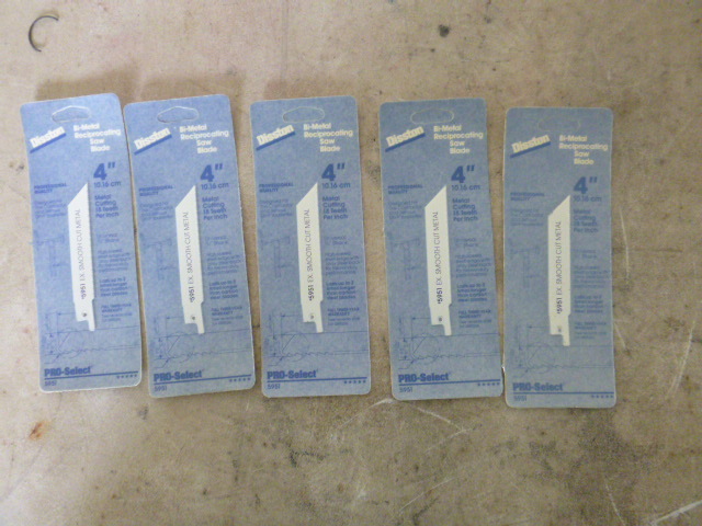 lot 58 image: 5 Disston Bi-Metal Reciprocating Saw Blades